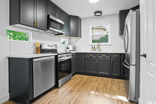 Aaron kitchen