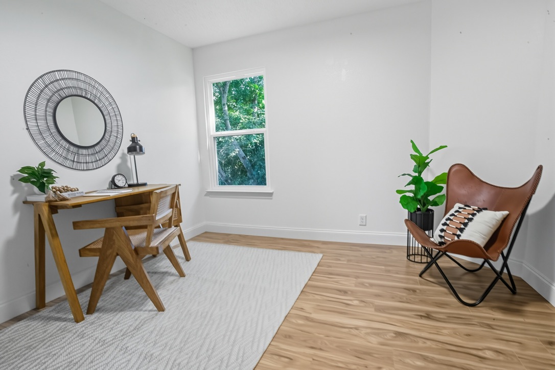 Aaron home office